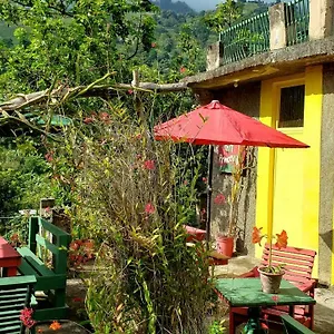 prince-valley-guesthouse.comcaribbean.com/